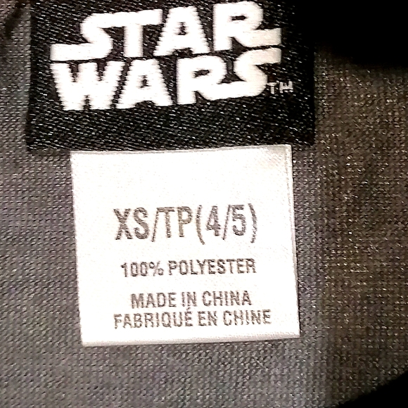 🔥SALE🔥 Disney Star Wars Darth Vader Boy's 2 Pc Pajamas Set NWT Size XS (4-5) - Picture 4 of 7